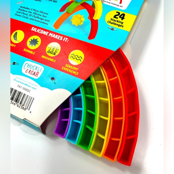 NWT Chuckle & Roar Silicone Rainbow Stacker and Game - Picture 6 of 7